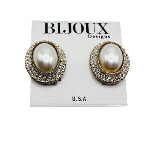 Vintage NOS 80s Pearl Rhinestone Earrings on Bijoux Design Card (A1296)